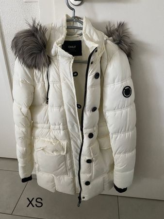 Warme Winterjacke Damen Marke Only neu