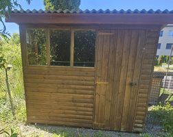 Gartenhaus Holz mit Fenster und Türe gut erhalten
