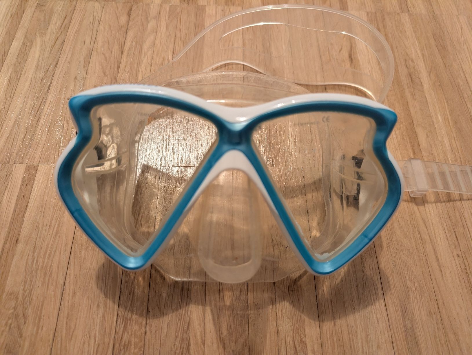 Maschere: Oceanic Tauchmaske mit Etui – Usato da Basel venduto da rubah