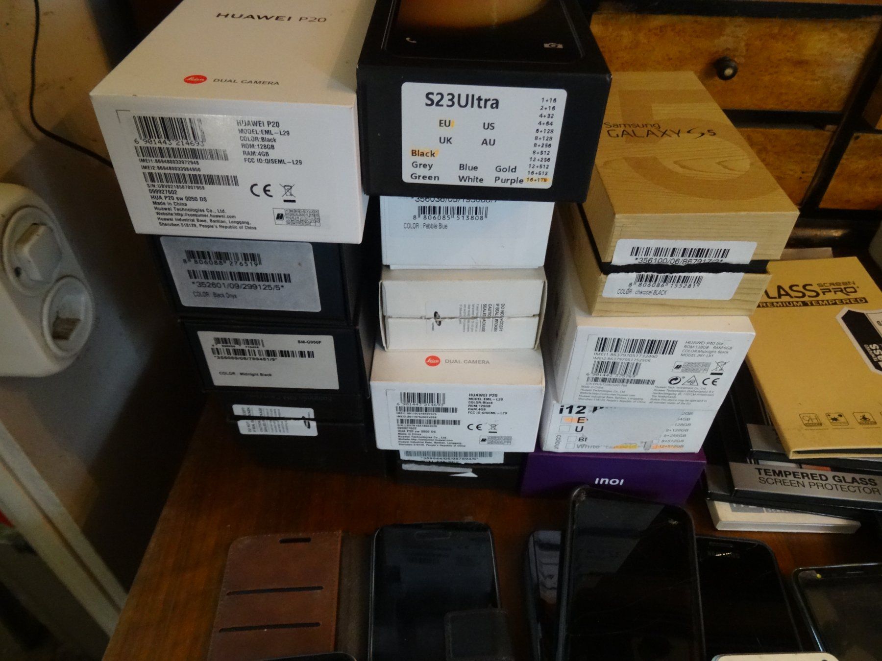 Samsung Telefoni cellulari / Smartphones: Lot von 32 Handys – Usato da Zufikon venduto da Allergattigs