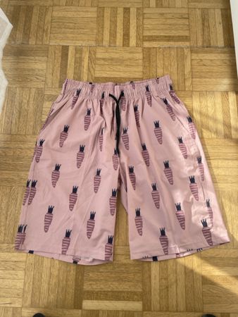 Süssi Sommer Shorts mit Rüebli Print! Grösse L, Neuwertig.
