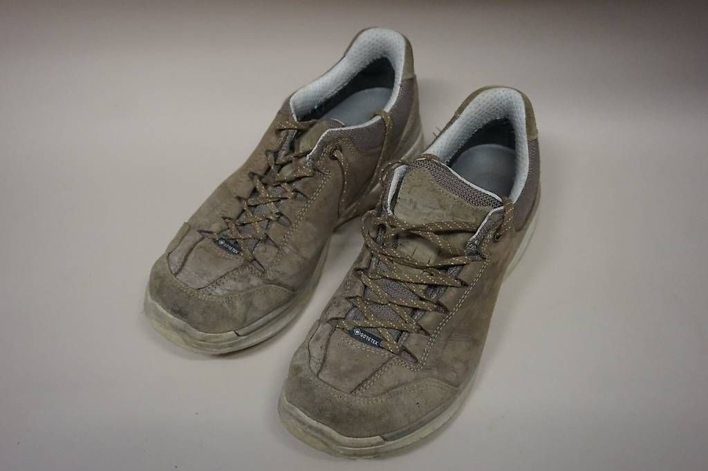 Scarpe da uomo: Lowa Halbschuhe Grösse 41 – Usato da Meinisberg venduto da Faithles1