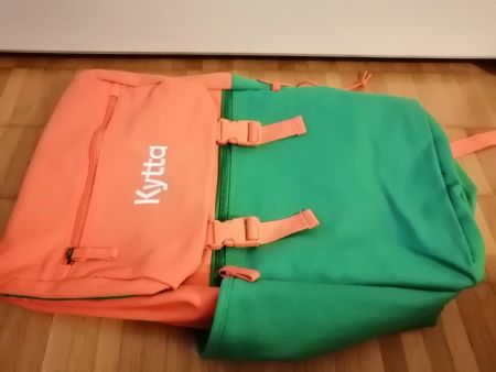 Farbiger KYTTA Freizeit- Rucksack grün und orange