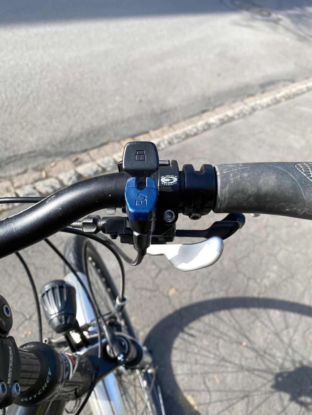 KTM Vélos: Bequemes Damenvelo mit hochwertigen Komponenten – D'occasion à Balgach par agota01 5