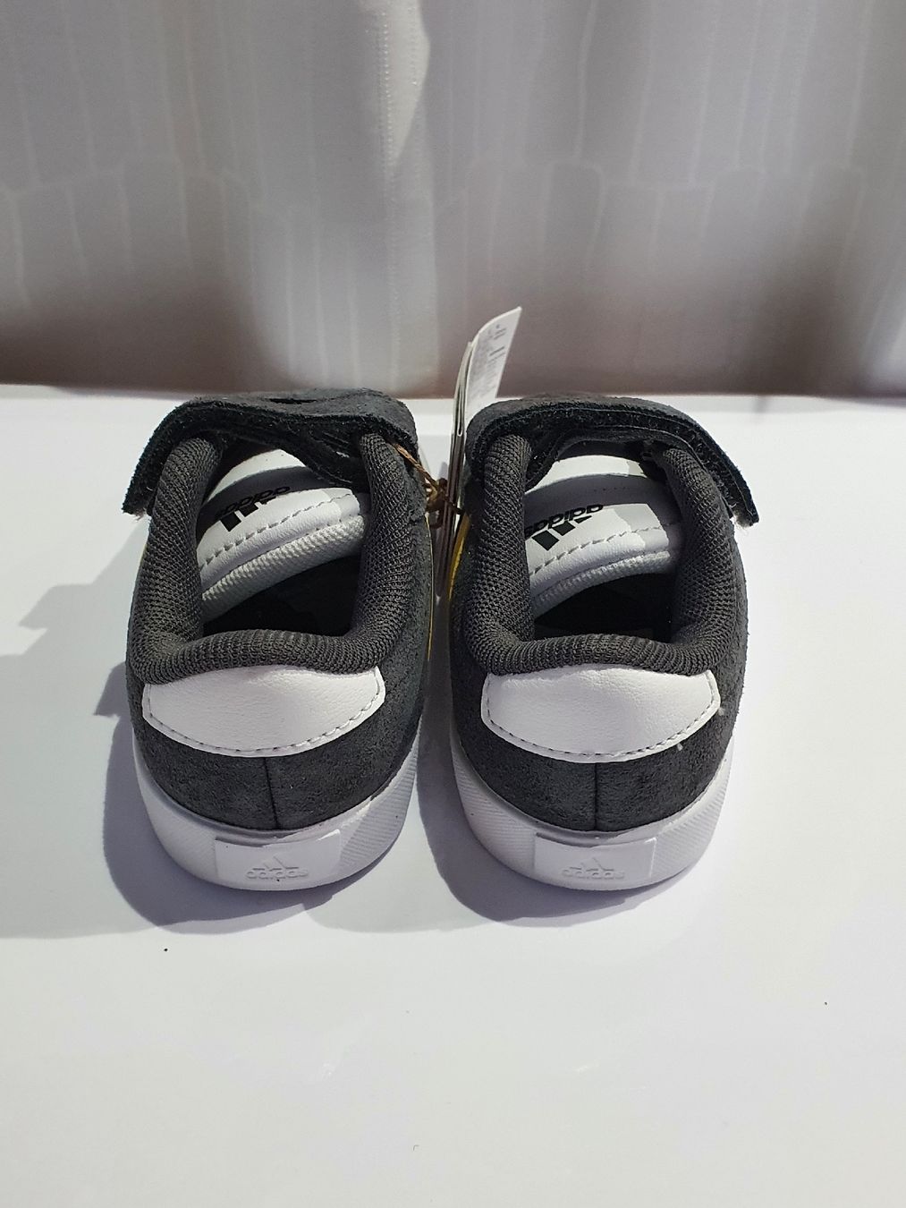 Adidas Schuhe für Mädchen: Gr. 22 - Adidas Kinderschuhe, Neu – Neu und originalverpackt aus Nürensdorf von kin_2jn6 3