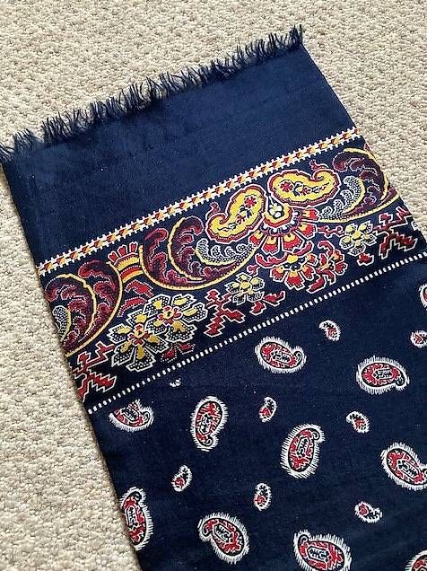 Foulards & écharpes: Foulard – D'occasion à Weinfelden par ehckk56 1
