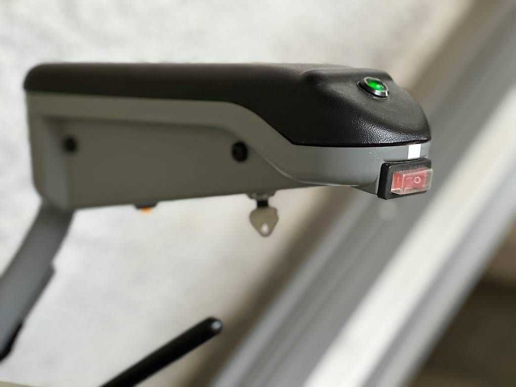Treppen: Treppenlift für den Aussenbereich – Gebraucht aus Kappelen von amg_6bzn 6