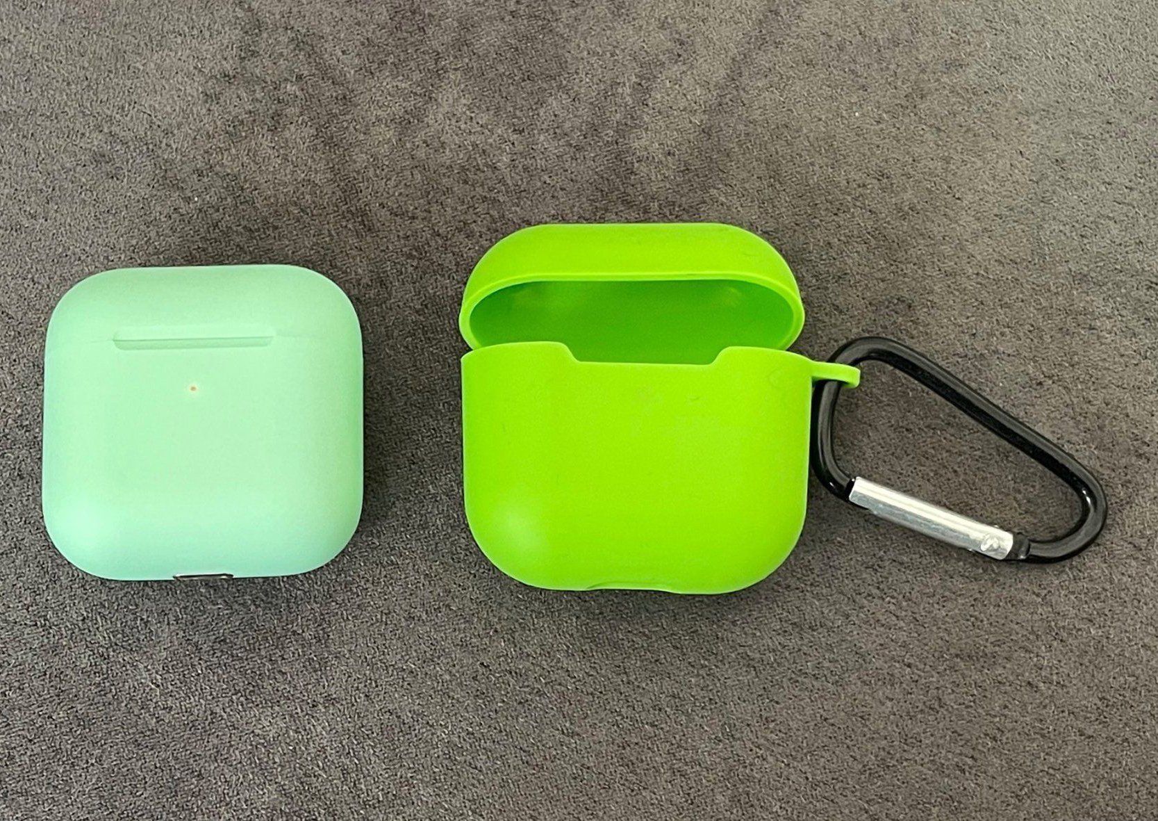 Cuffie: Kopfhörer Bluetooth & Silikon Hülle – Nuovo e nell'imballaggio originale da Weinfelden venduto da coin-base