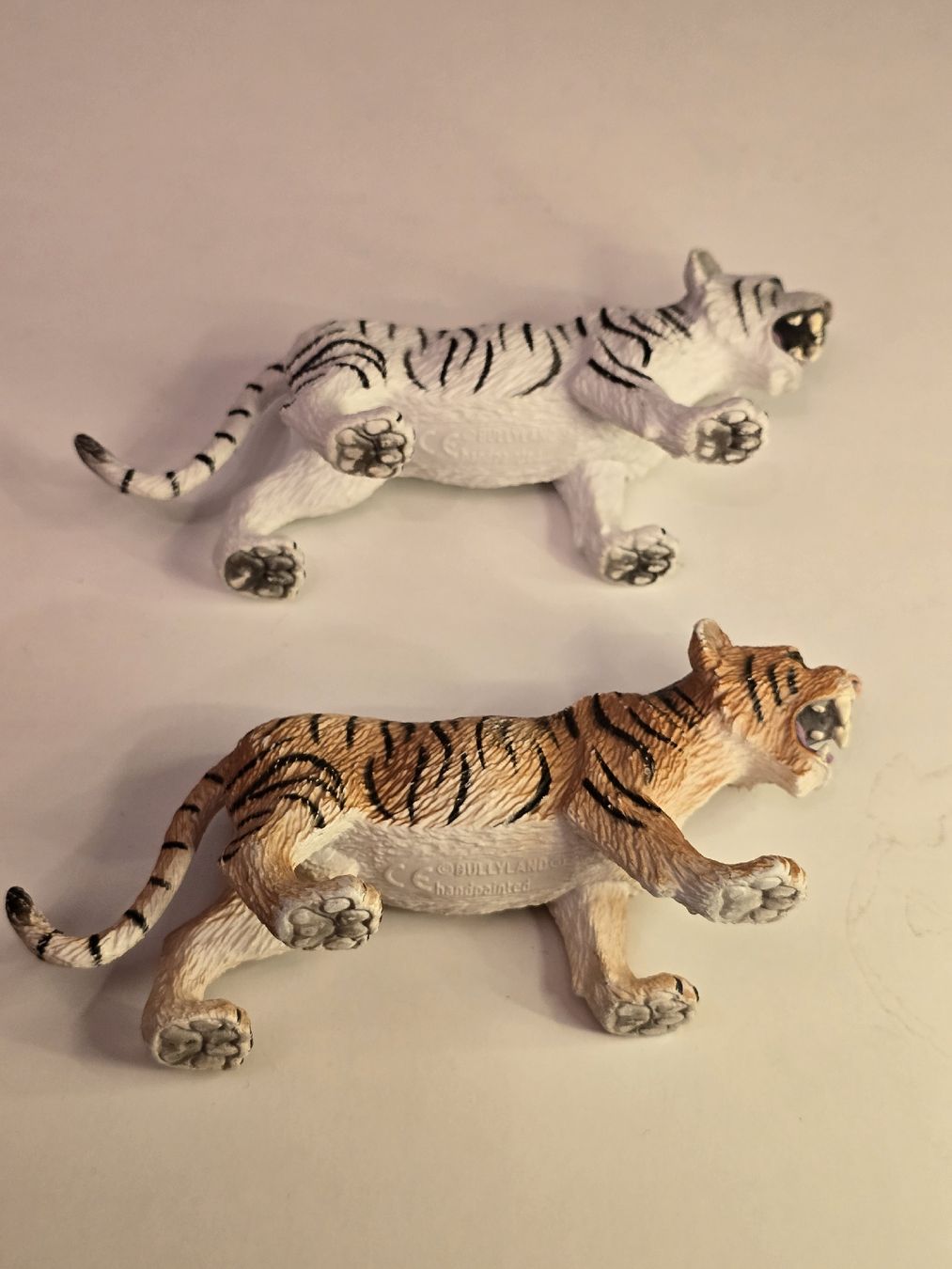Bullyland Giocattoli: Bullyland Tiger Figuren Set, 2 Stück – Usato da Teufenthal AG venduto da thuzsu 1