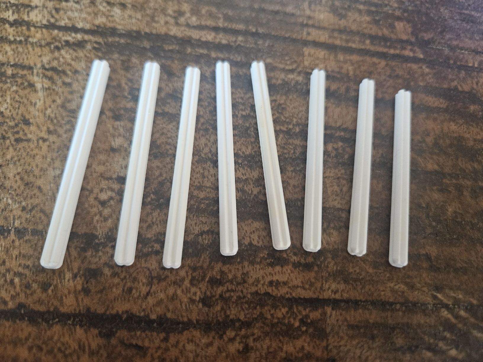 Lego Kit di costruzioni: lego 3707 lot de 8 pièces White Technic, Axle 8L – Usato da Confignon venduto da Ecrofigs