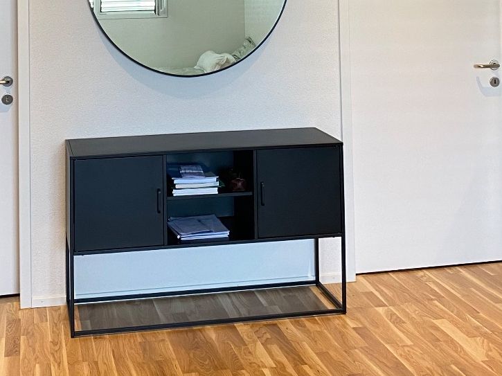 Livique Cassettiere: Modernes Sideboard Metall - L120 B40 H75 – Usato da Zürich venduto da dar_25rl