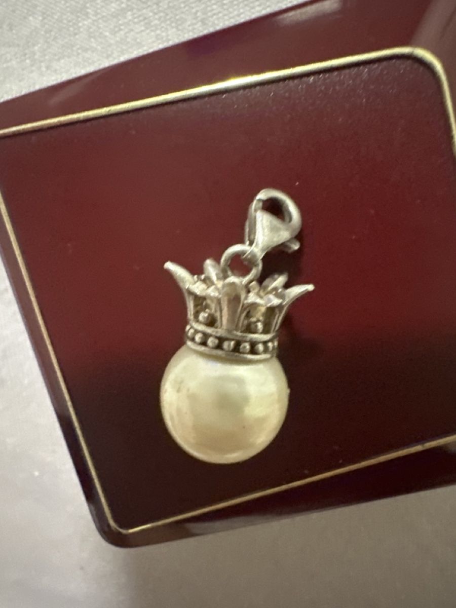 Pendentifs: Armband anhänger – D'occasion à Oberentfelden par ulli03
