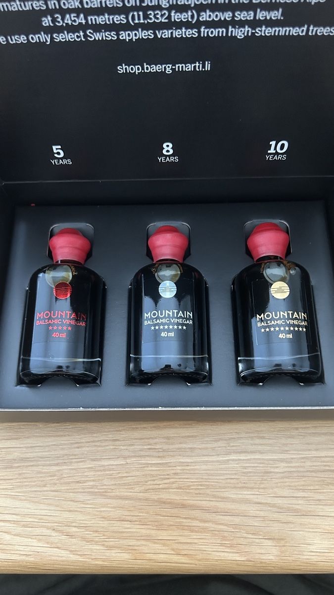 Vino: Sonderedition Mountain Balsamic Vinegar 3x 40ml  Delikatesse – Nuovo e nell'imballaggio originale da Lenzburg venduto da Joerebemi