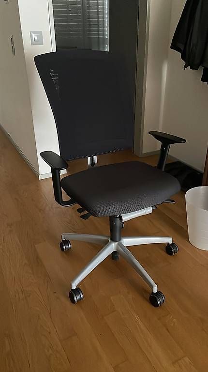 Chaises: SITAG Bürostuhl – D'occasion à Dietikon par Cile5340