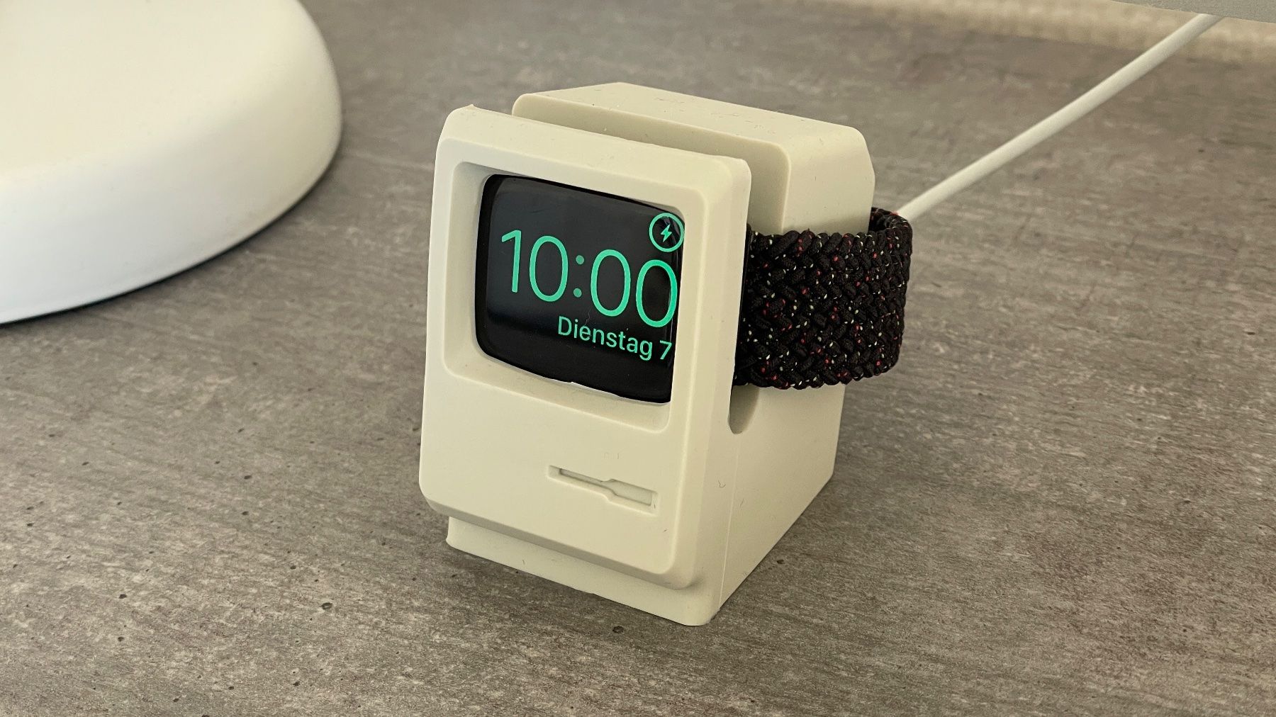 Docking station: Apple Watch Ladestation "Macintosh" – Nuovo e nell'imballaggio originale da Heiden venduto da 5element