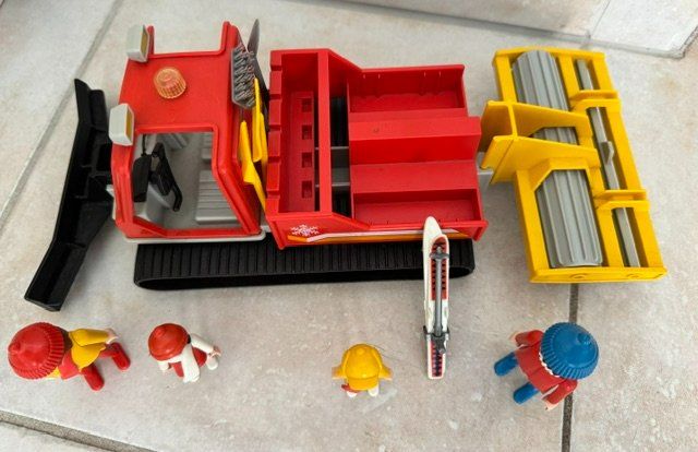 Playmobil Spielzeuge: altes Schneemobil von Playmobil – Gebraucht aus Eschenbach SG von Grummelzwerg 1