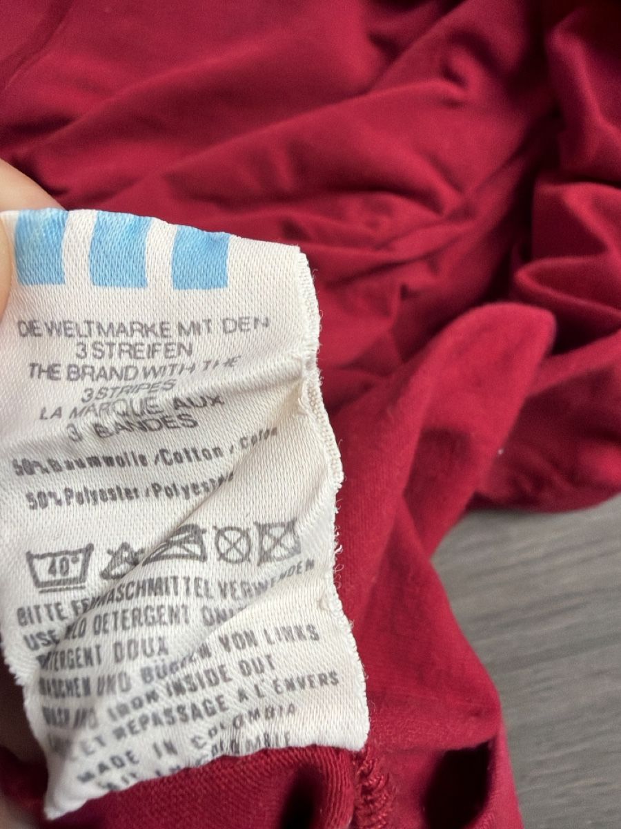 Adidas T-Shirts: Vintage Adidas T-Shirt  – Gebraucht aus Maienfeld von saoma123 5
