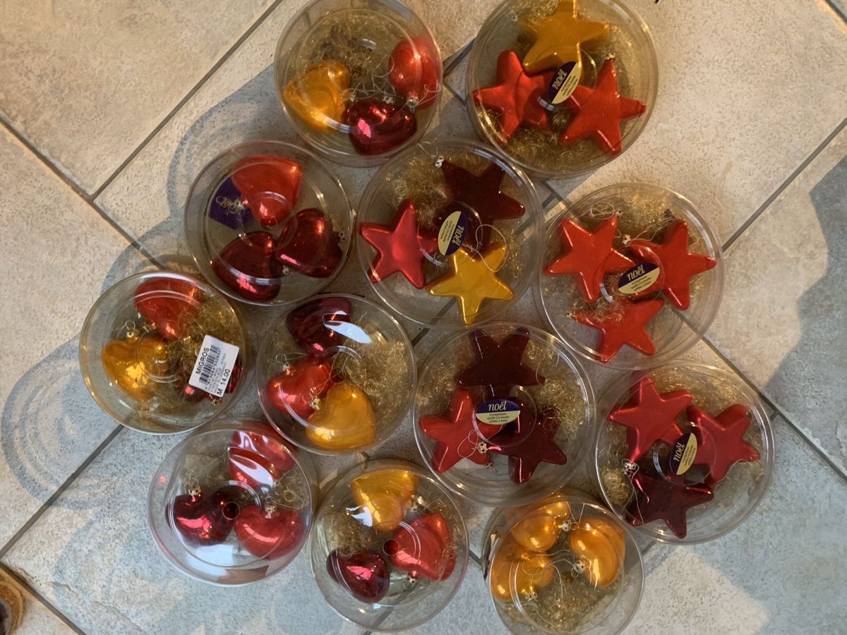 Tutte le decorazioni: Christbaumkugeln – Usato da Wettingen venduto da Ecaramel 2