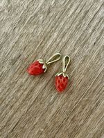 2x Vintage Anhänger für Ohrringe in Gelbgold und Koralle
