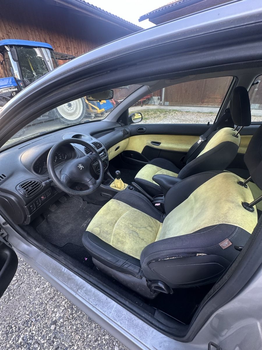 Peugeot Automobili: Peugeot 206 XS – Usato da Zuzwil BE venduto da Stukach 4