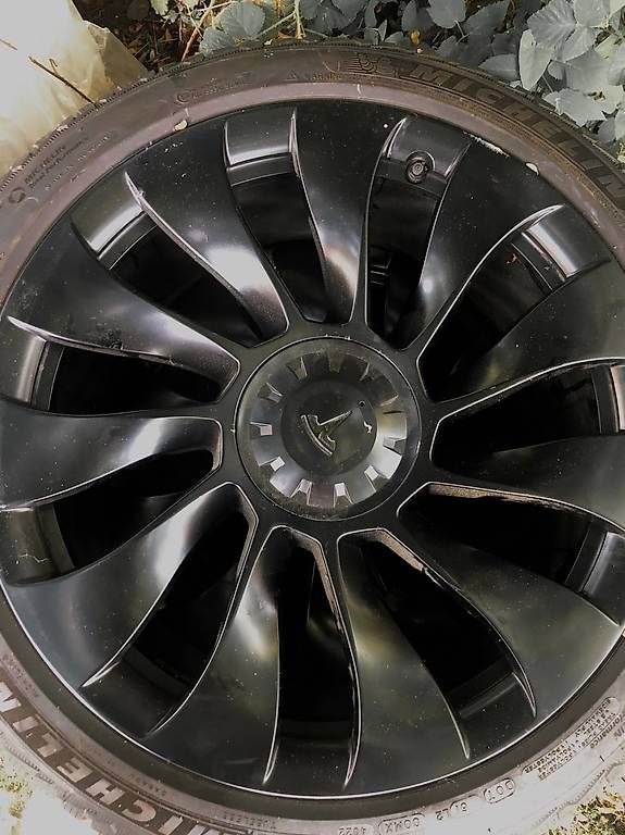 Michelin Pneus & Kompletträder: Tesla Model Y Performance Winterreifen (inkl. Felgen Ultra) – Gebraucht aus Zürich von Christophschuppi 2