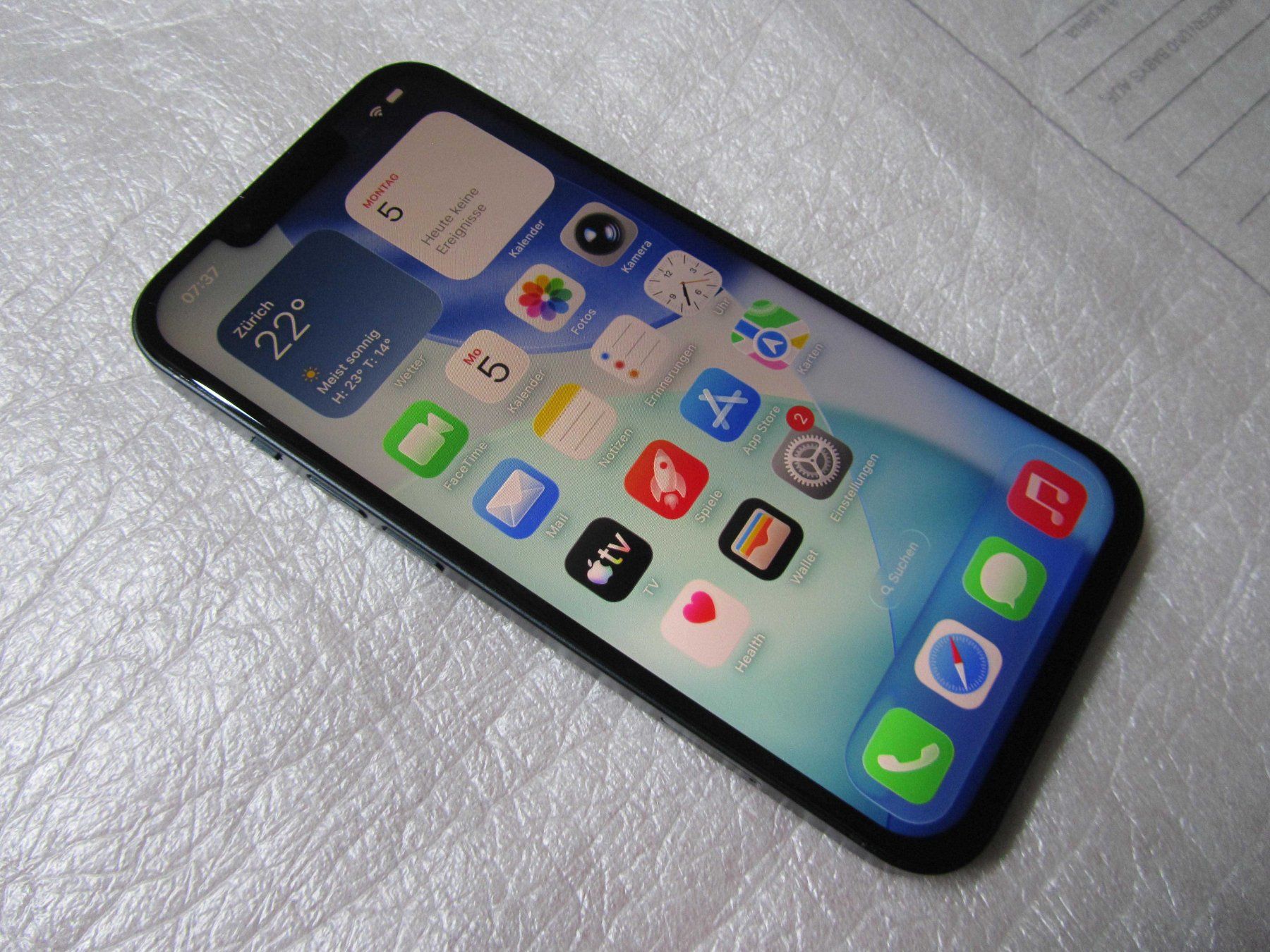 Apple Portables: Apple iPhone 13 256GB Midnight – D'occasion à moosseedorf par RTN10