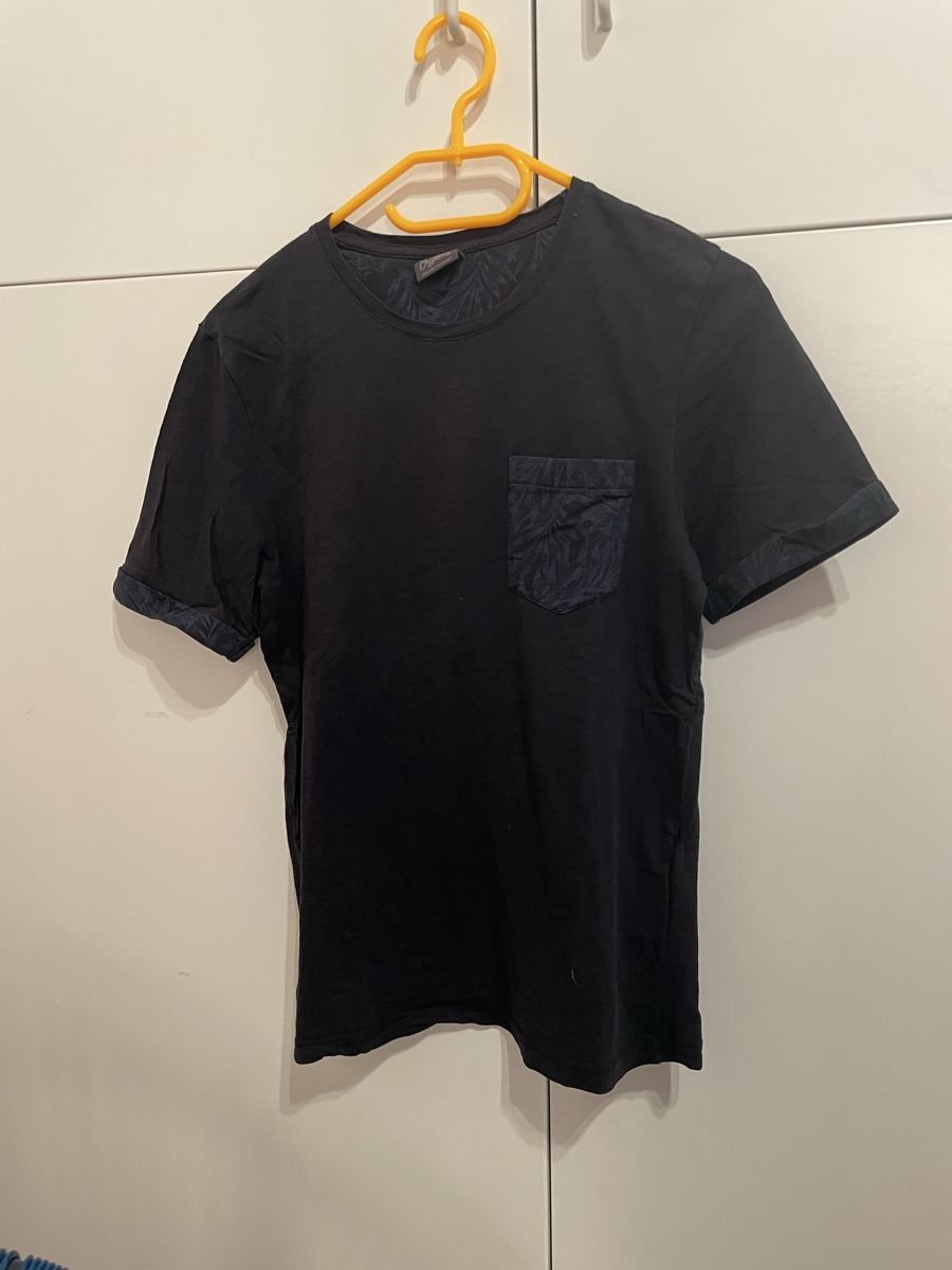 T-shirt: 8 T shirts size S – Usato da Comano venduto da alice_x26x 2