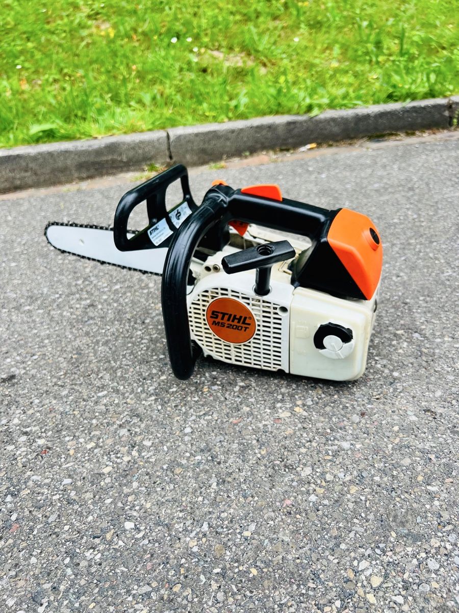 Stihl Seghe: Motorsäge Stihl MS 200 T – Usato da Urdorf venduto da mas_5wfz 2