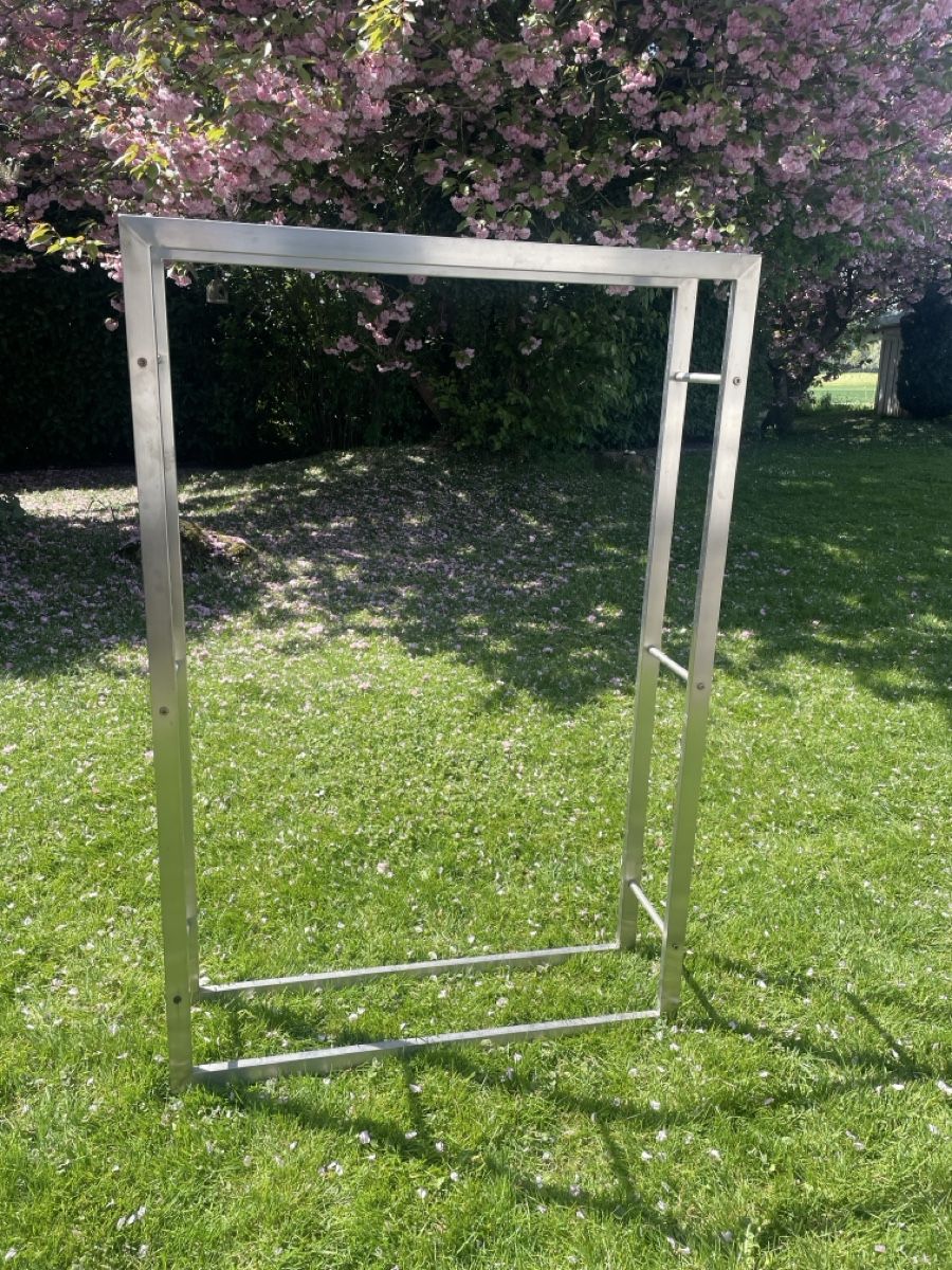 Scaffali: Brennholz Regal – Usato da Freidorf TG venduto da ibipatria