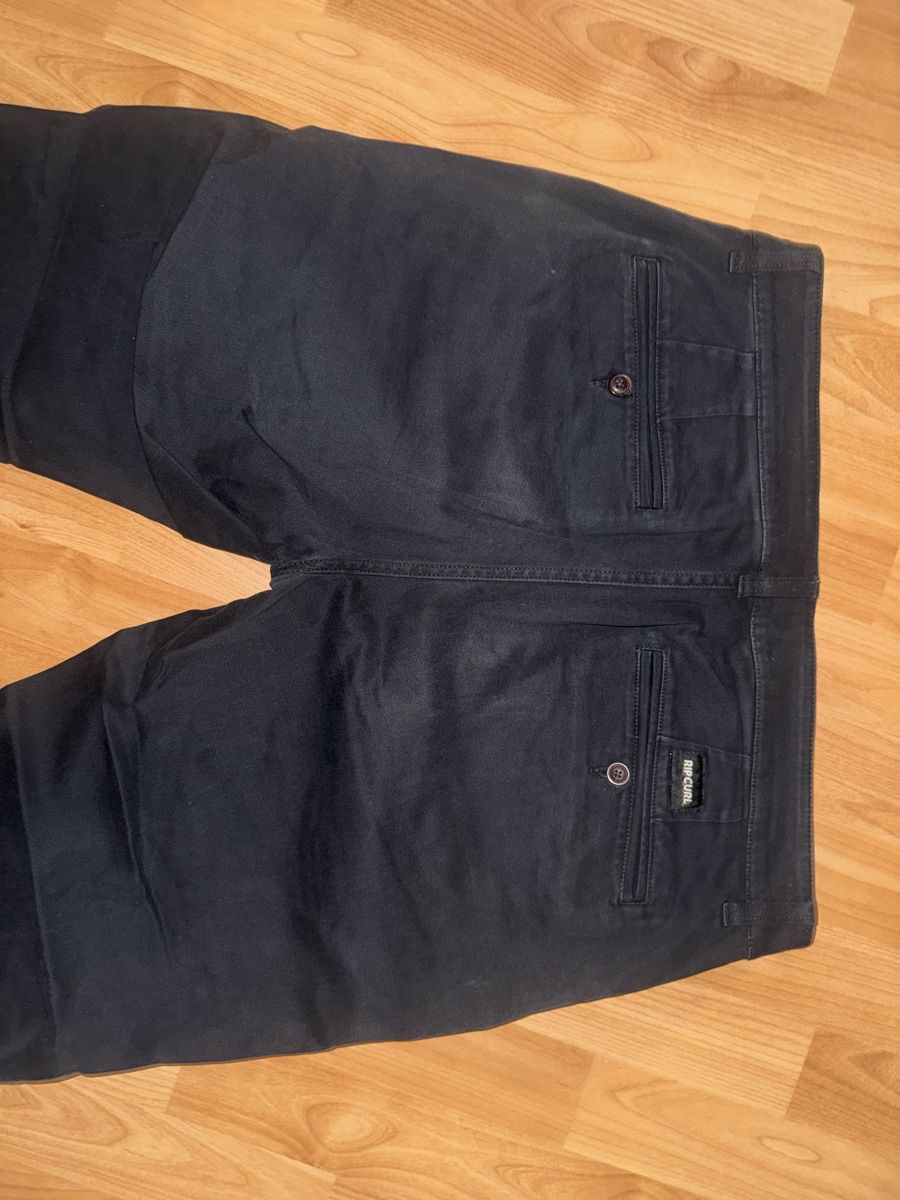 Rip Curl Pantaloni: Rip Curl Herren Hose schwarz – Usato da Zeglingen venduto da nor_6sjq 2