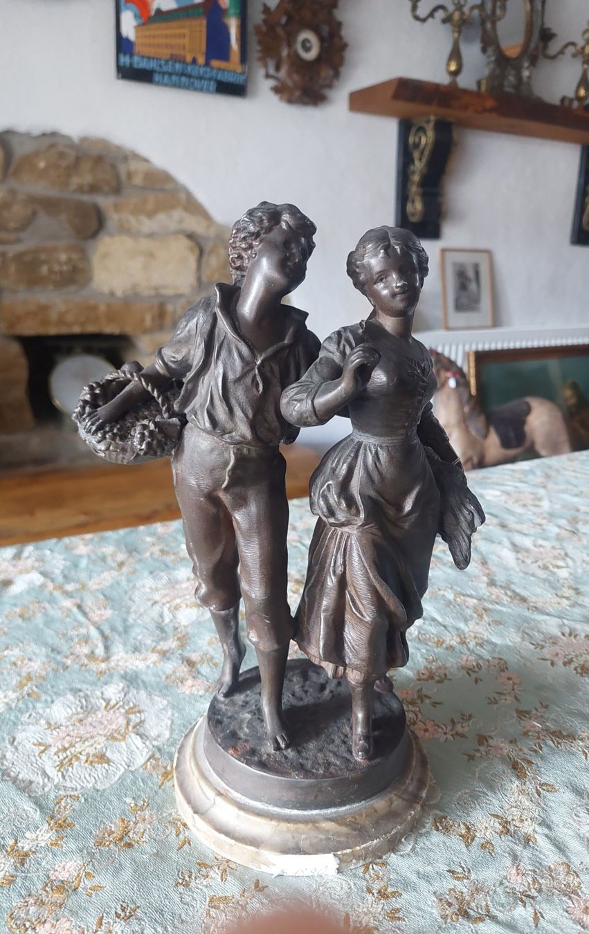 Statuette: Figur, vor 1900 – Usato da Siblingen venduto da rantiques