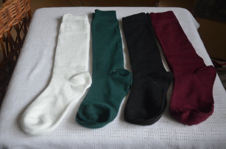 NO 30 - 4 PAAR SOCKEN NEU