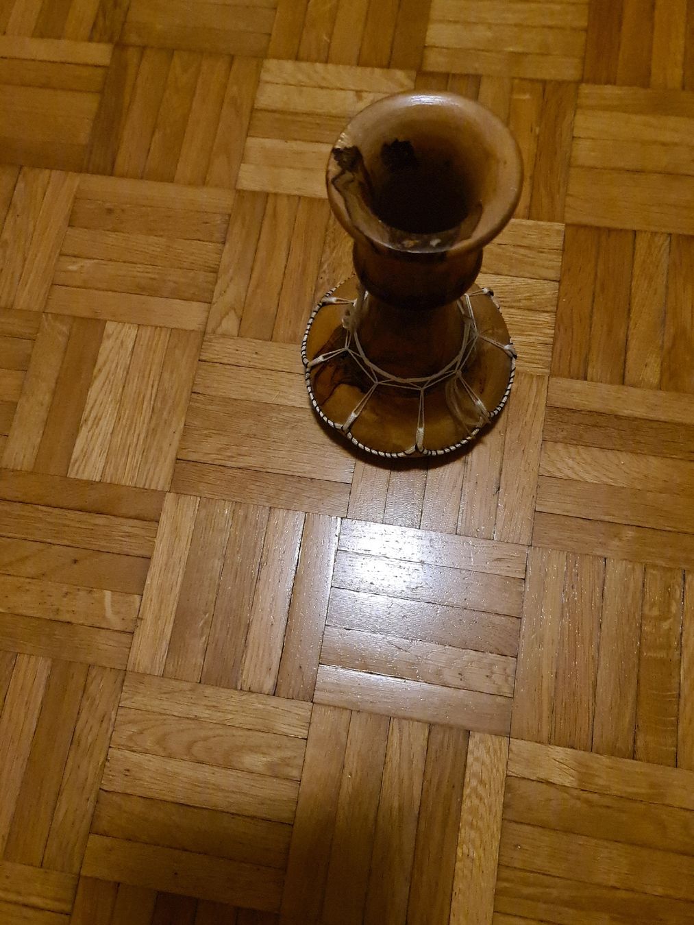 Musikinstrumente: Kleine handgemachte Holztrommel Djembe – Gebraucht aus Thun von erh_fs86 5