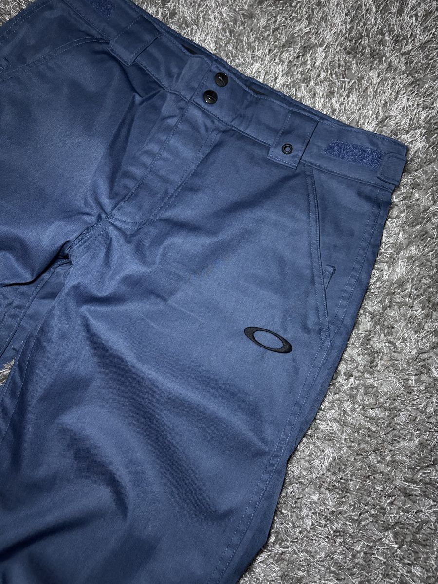 Oakley Pantaloni: Oakley Snowboard Pants Blue Size M – Usato da Brislach venduto da edu_t6pq 1