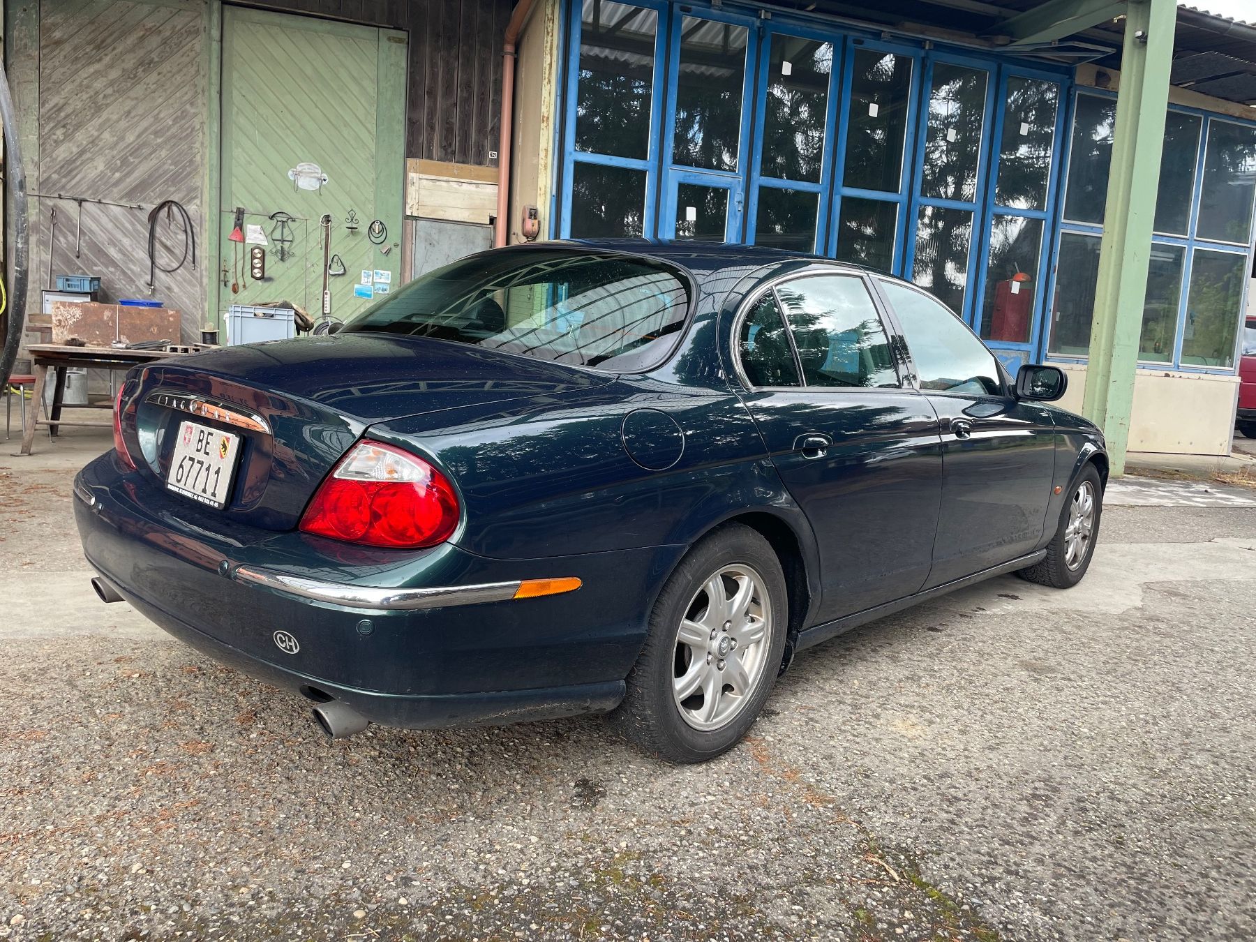 Jaguar Automobili: Jaguar S-Type 3.0 Liter Schnäppchen – Usato da Nidau venduto da Weixel 4