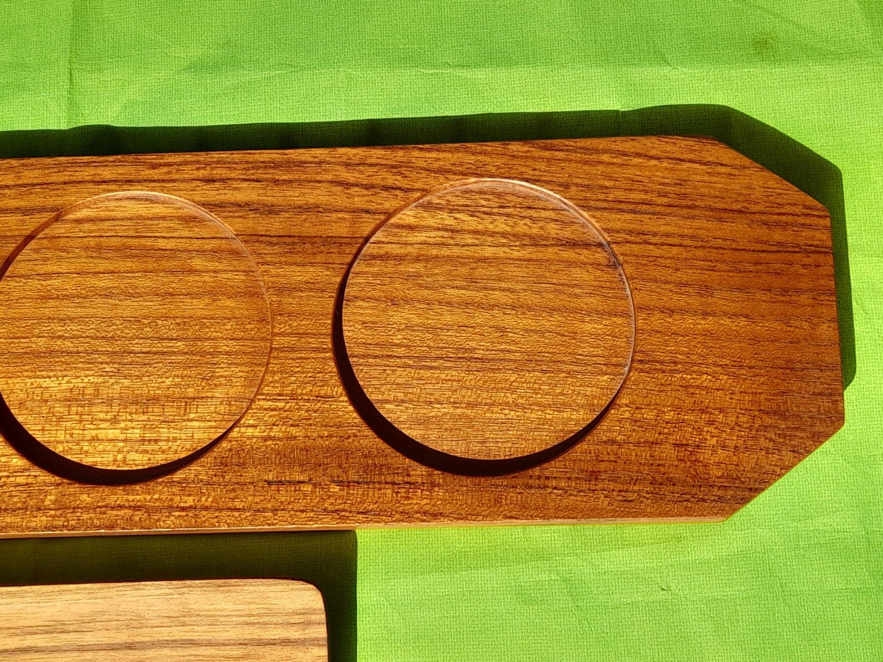 Plateaux: Dänisch Teak Tablett-Set – D'occasion à Aeschi b.Spiez par 52__yhr6 3
