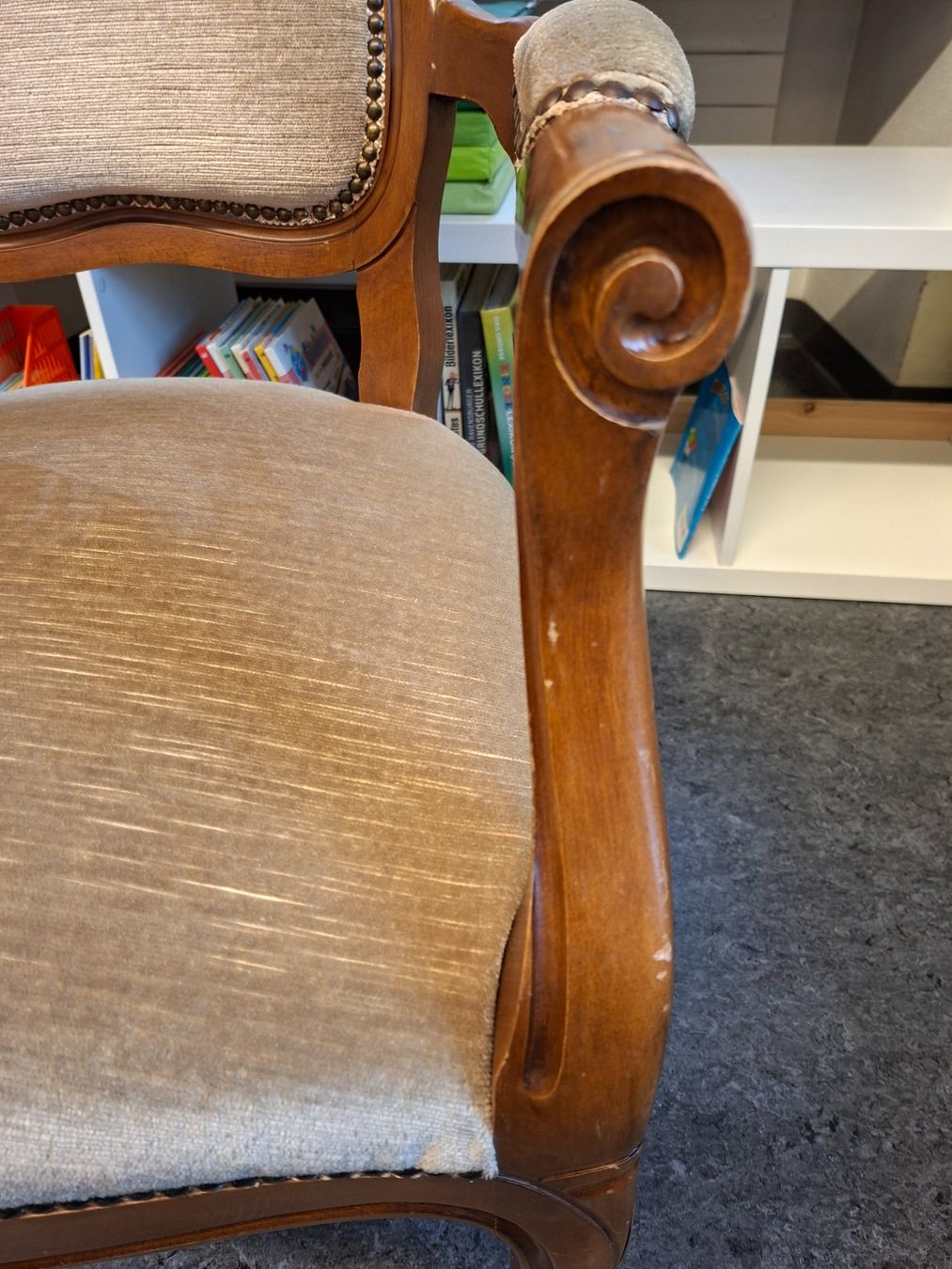 Poltrone: Louis Philippe Sessel, Märchenstuhl – Usato da Bilten venduto da ecobi 4