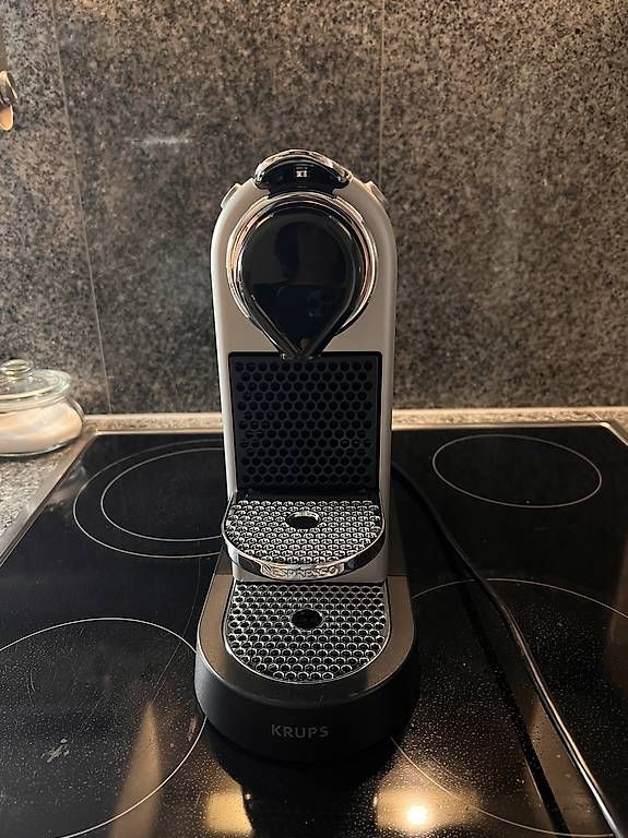 Kaffeemaschinen & Espressomaschinen: Nespresso Kapselmaschine Citiz – Gebraucht aus St. Gallen von simrah 2