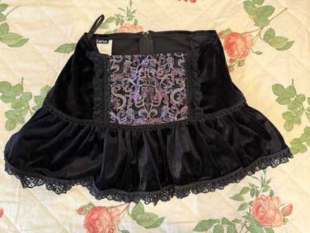 Gothic Minirock von Phaze violett schwarz 💜🖤