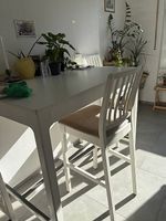 Ensemble table et chaises 