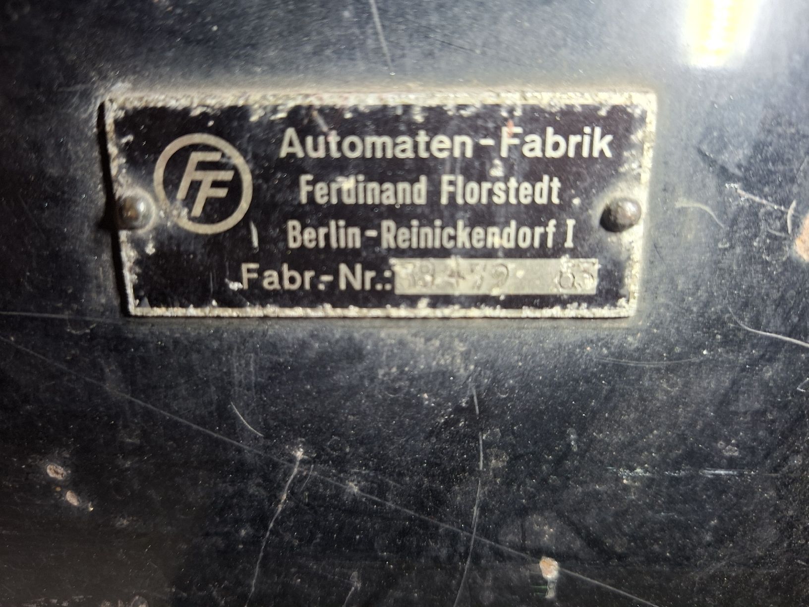 Sonstiges für die Gastronomie & Hotel: Antiker Klappenautomat  – Gebraucht aus Rothenburg von Nosta4 5