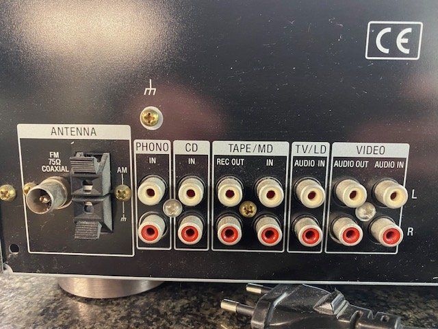 Sony Ricevitori: Sony STR-D365 Receiver schwarz – Usato da Richterswil venduto da Ninodp 4