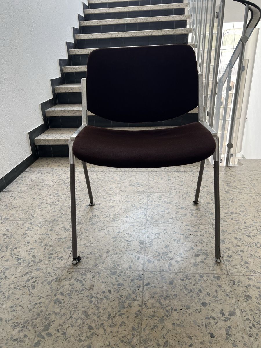 Stühle: Schreibtischstuhl von Giancarlo Piretti – Gebraucht aus Zürich von m25_7mvf 2