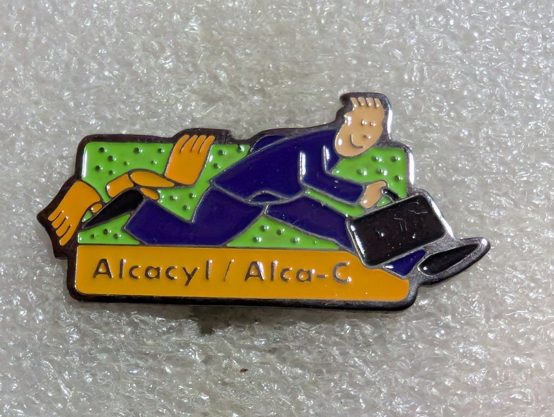 Placchette & Badge: Ansteckpin 165: Alcacyl – Usato da Oppligen venduto da Pin-Fall-Shop