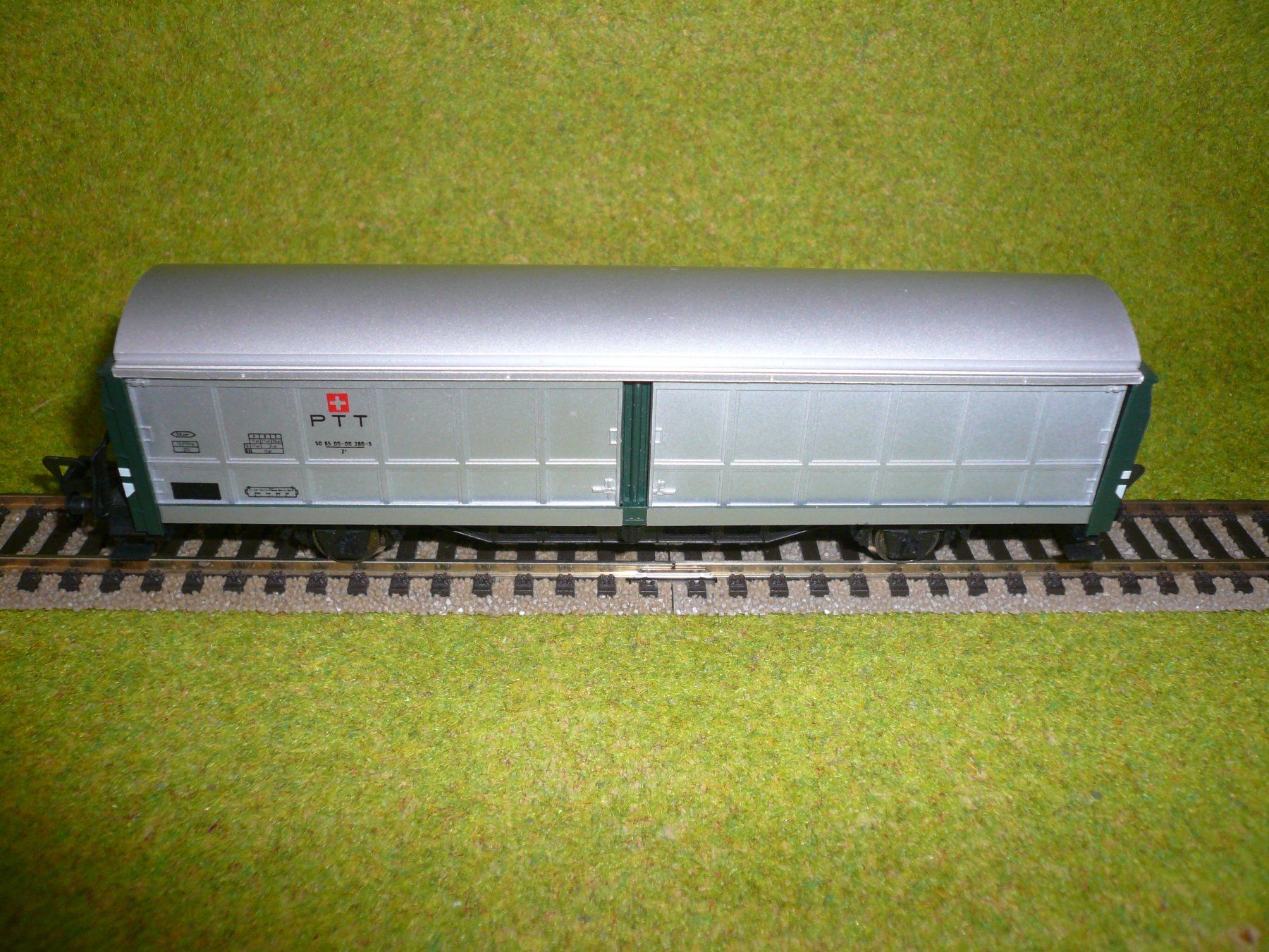 Fleischmann Modelleisenbahnen: Güterwagen PTT – Gebraucht aus Zürich von Gaegs 2