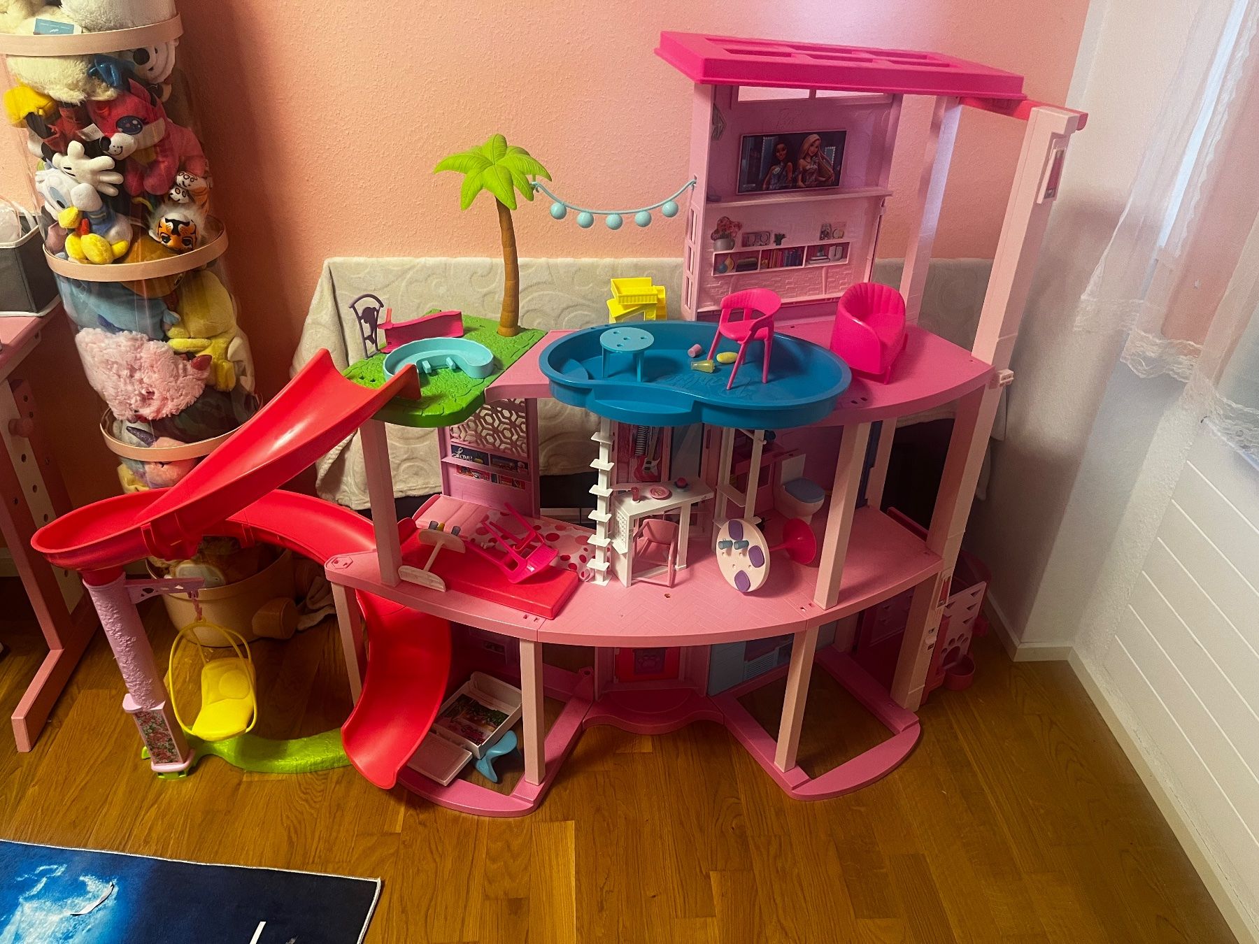 Barbie Puppenhäuser & -möbel: Barbie Traumhaus – Gebraucht aus Hochdorf von sie_wm9q