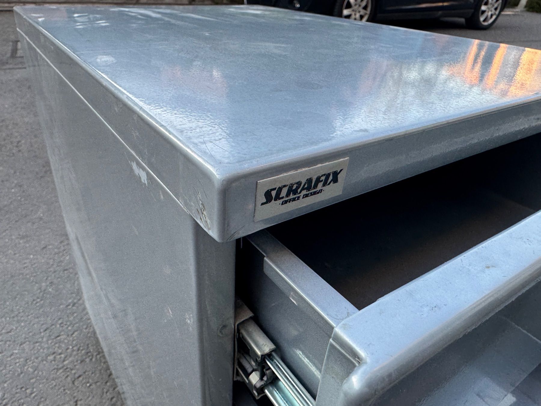 Korpus: Scrafix Büro Metsl Korpus Komode Lieferung gratis – Gebraucht aus Thun von altstadt-thun 6