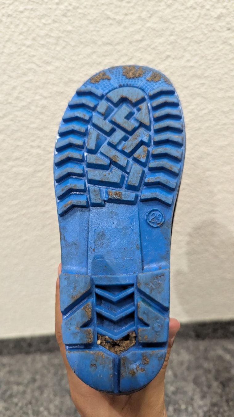 Scarpe per ragazzi: Lightning McQuenn Gummistiefel Grösse 29 – Usato da Frauenfeld venduto da mf2_yb66 2