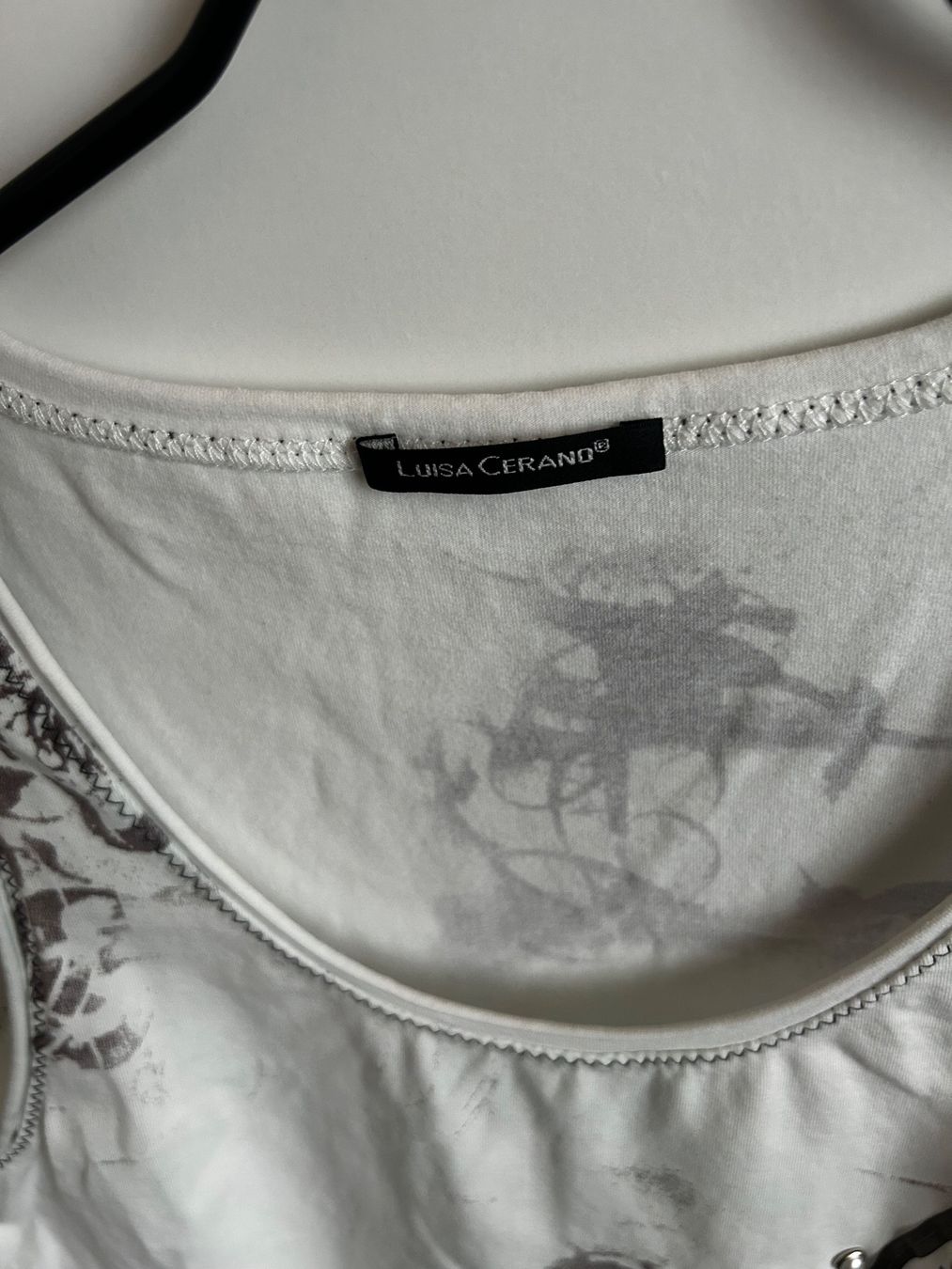 Luisa Cerano Tops: Luisa Cerano top neuwertig gr s – Gebraucht aus Scherz von Mandarine8 1