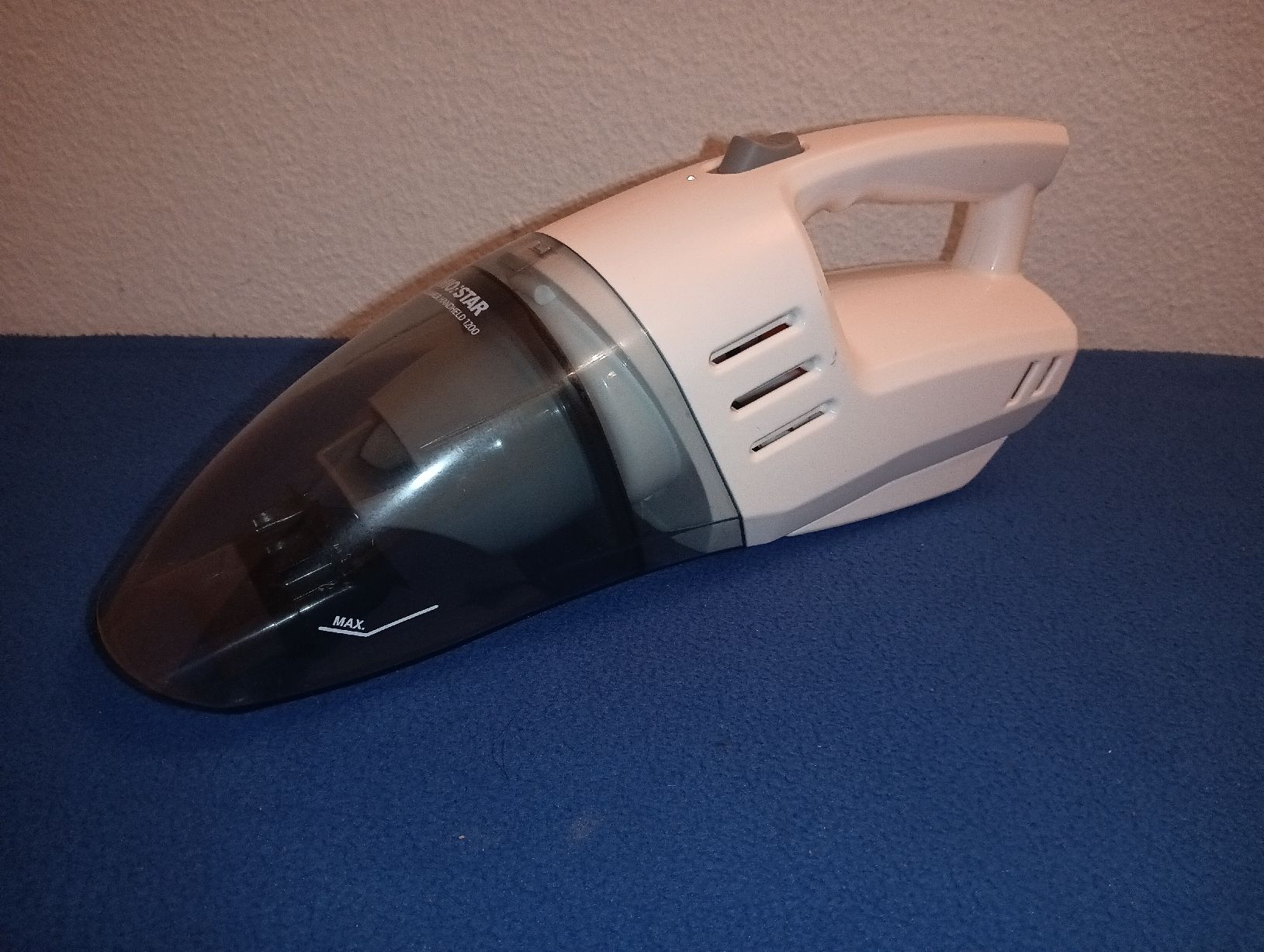 Mio Star Aspirapolveri & Accessori: Hand Staubsauger MIO STAR – Usato da Basel venduto da Mippo131 1